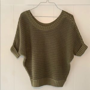 Women’s M AmericanEagle sweater top
